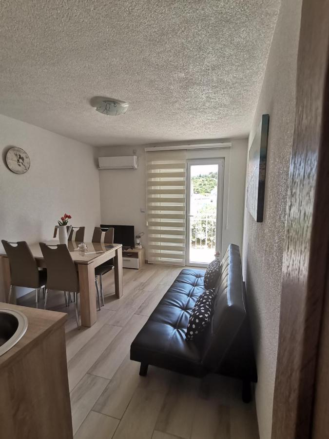 Apartment Marina Pavic 赫瓦尔 外观 照片