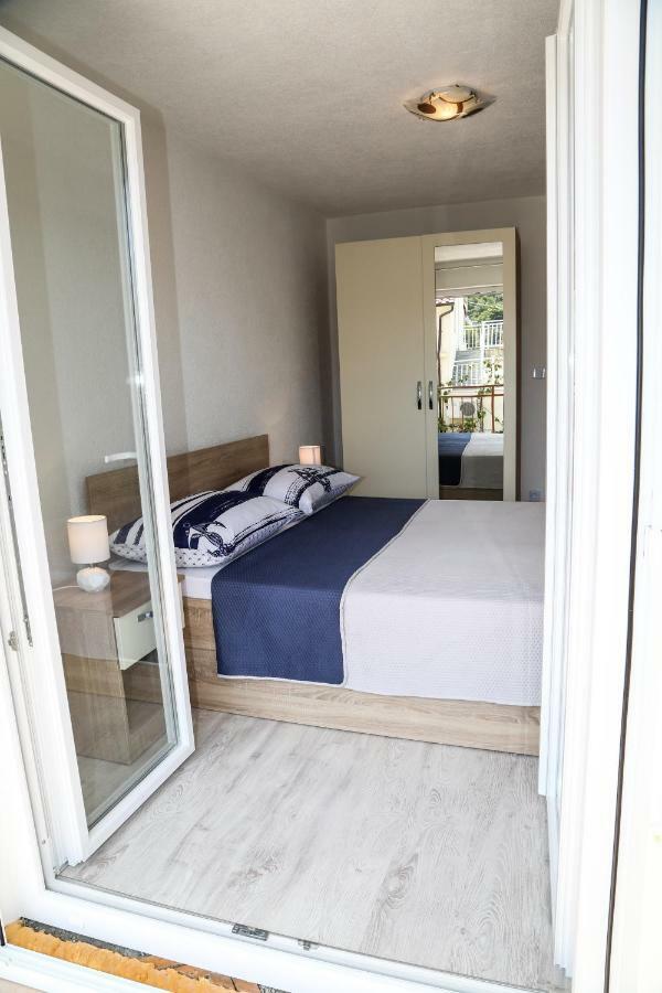 Apartment Marina Pavic 赫瓦尔 外观 照片
